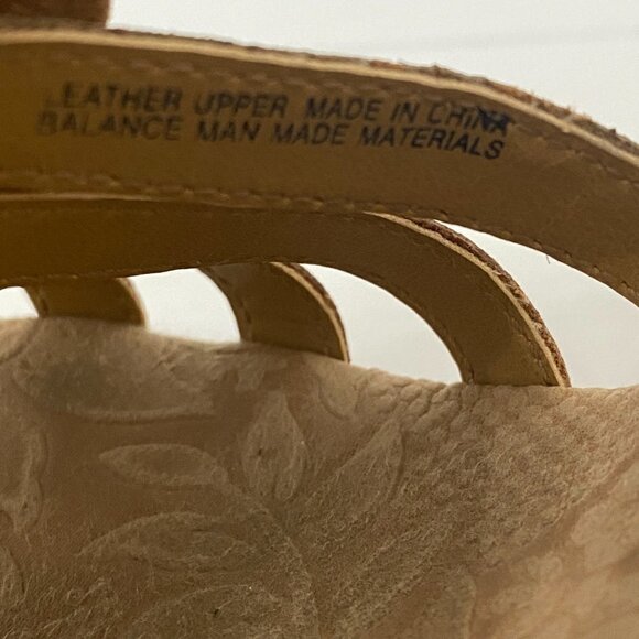 Boc Born Concepts Champagne Metallic Leather Flower Cork Wedge Sandals, Size 11 - Picture 9 of 14